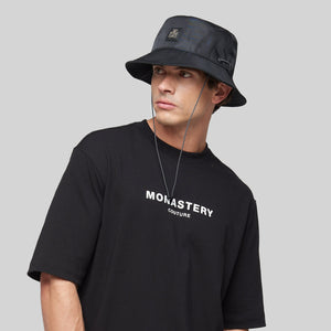 ANTIGONO BLACK BUCKET HAT